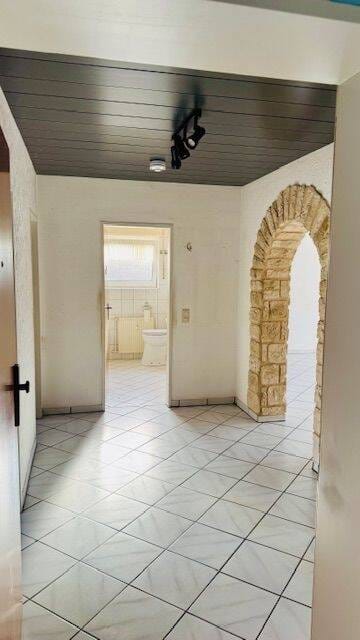 Immobilie in Oer-Erkenschwick - VERKAUFT!! Helle und ruhige 3 Zimmer Wohnung mit Garage und Balkon- renovierungsbedürftig !!! - Bild 4