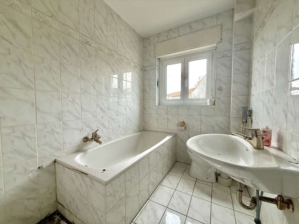 Immobilie in Kulmbach - Geräumiges Wohnhaus mit Garten in traumhafter Lage von Kulmbach - Bild 4