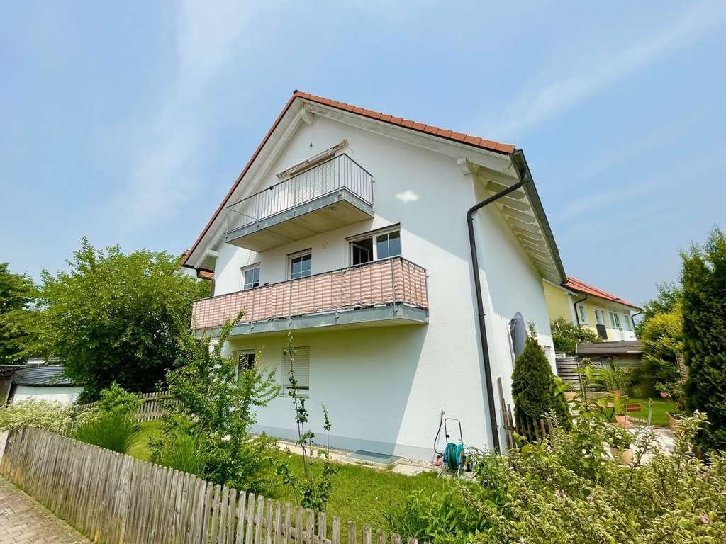 Immobilie in Türkenfeld - Schönes 3-Familien-Haus zur Kapitalanlage - Bild 1