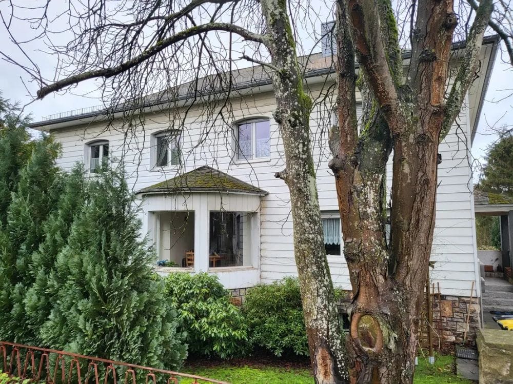 Immobilie in Weyerbusch - Mehrfamilienhaus Westerwald mit viel Potential - Bild 0