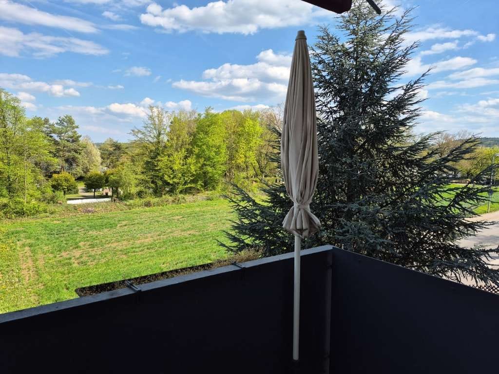 Immobilie in Neuhausen auf den Fildern - TOP Etagenwohnung in Neuhausen mit  tollen Blick ins Grüne - Bild 0
