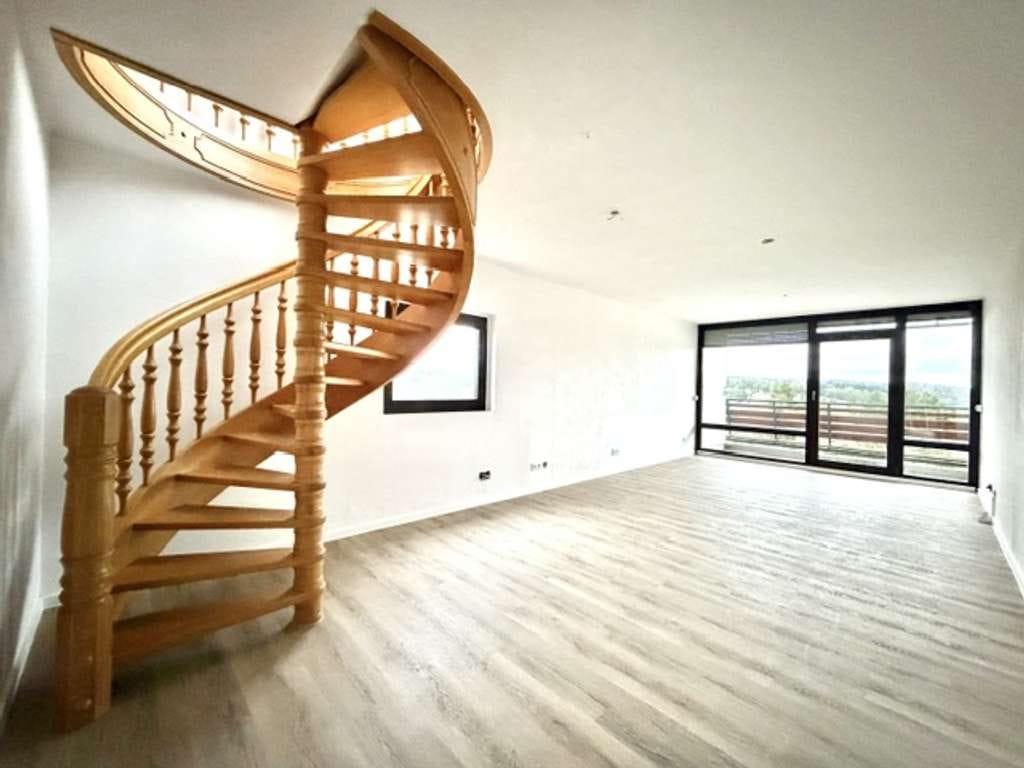 Immobilie in Riedenburg - Penthouse-Wohnung 140 m² mit Panoramadachterrasse und Hausinternem Schwimmbad - Bild 0
