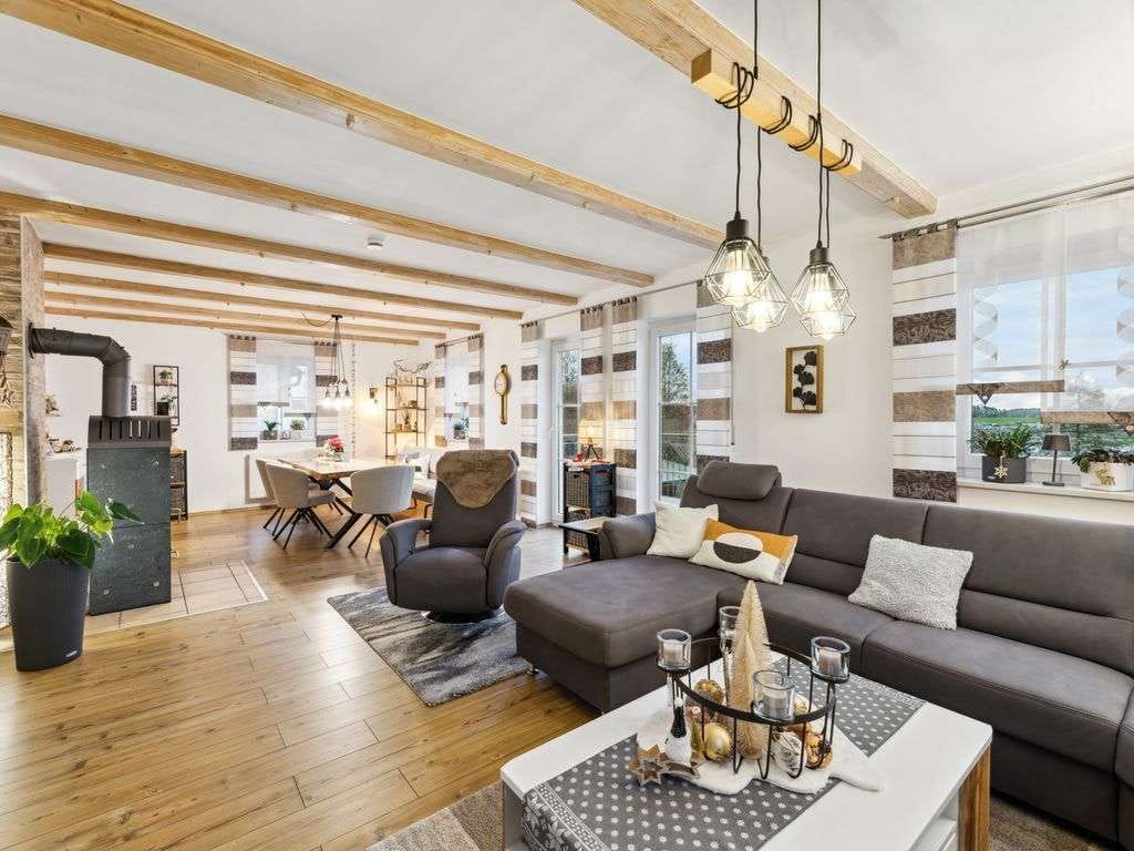 Immobilie in Burgoberbach - Gepflegtes Einfamilienhaus mit Top-Ausstattung in ruhiger Lage von Burgoberbach - Bild 3