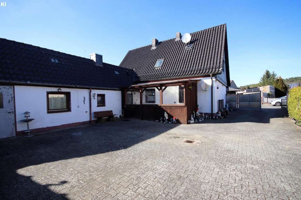 Immobilie in Clenze - Haus mit Hof, Charme & Platz für alles außer Langeweile Willkommen - Bild 3