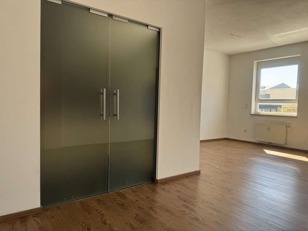 Immobilie in Kumhausen - Großzügige Maisonettewohnung mit 3 Zimmern, Einbauküche und modernem Wohnkomfort! - Bild 4