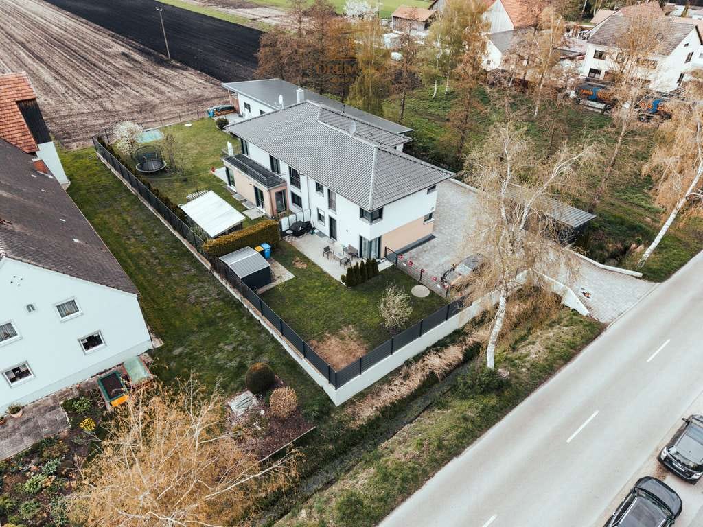 Immobilie in Karlshuld - Raum für Ideen: Gepflegtes Ensemble mit zwei Häusern und Gewerbeeinheit - Bild 1