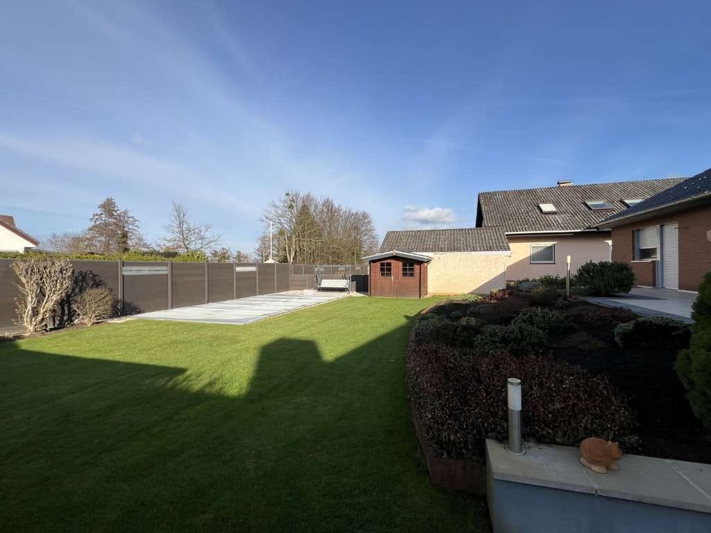 Immobilie in Gimbsheim - Bungalow mit Pool und großem Garten in ruhiger Wohnlage - Bild 2