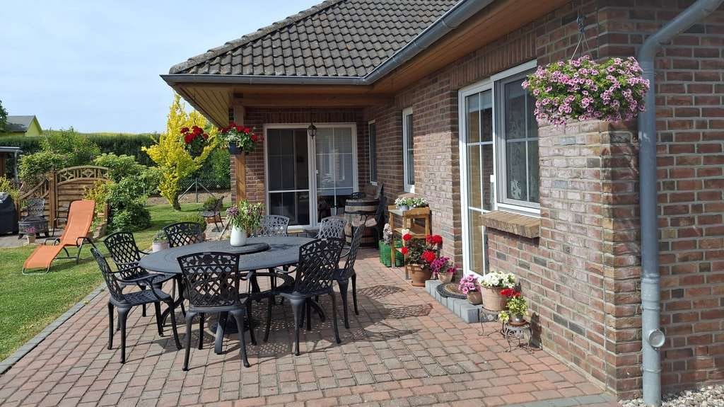 Immobilie in Satow - Familienidyll mit Garten und Kamin  - Bild 4