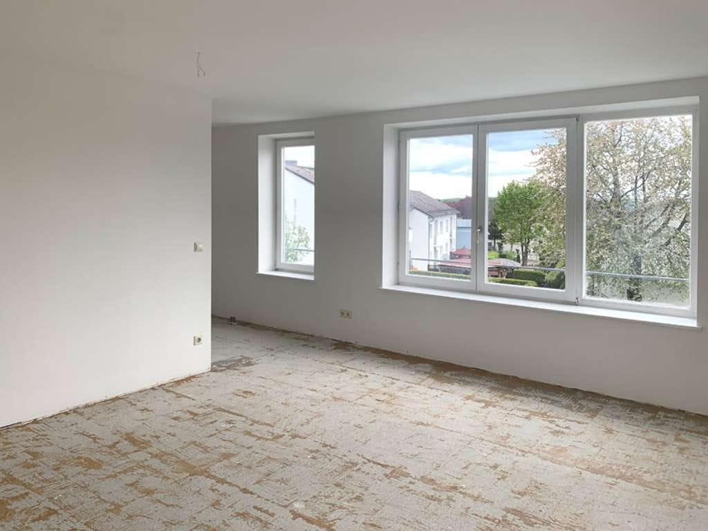 Immobilie in Großmehring - Tolle 2-Zimmer Wohnung mit Balkon und PKW-Stellplatz in Großmehring - Bild 2