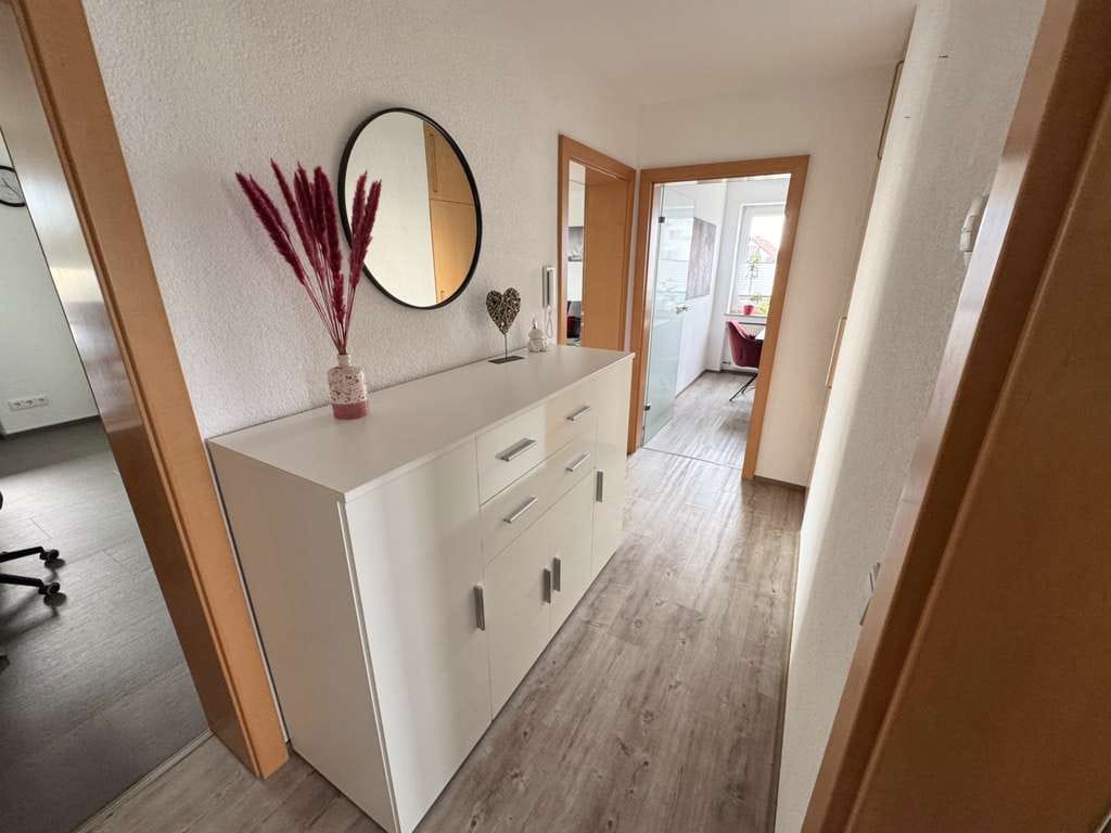 Immobilie in Staig - Gehobene 3-Zimmer-Wohnung mit Blick ins Weihungstal - Bild 2