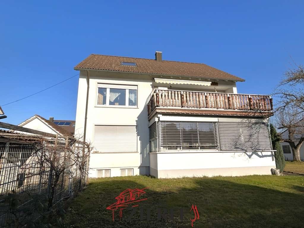 Immobilie in Süßen - Großes Mehrfamilienhaus mit fantastischem Grundstück, Wintergarten, Keller und zwei Garagen! - Bild 2