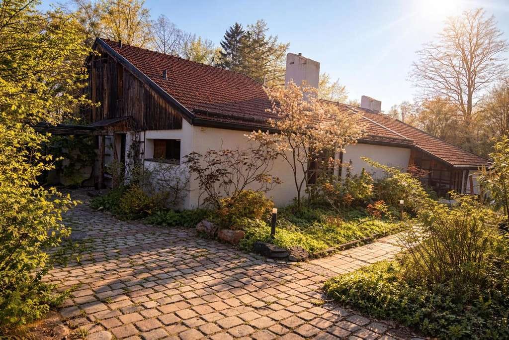 Immobilie in Bergkirchen - Verstecktes Juwel im Grünen - mit Liebe zum Traumhaus gestalten - Bild 0