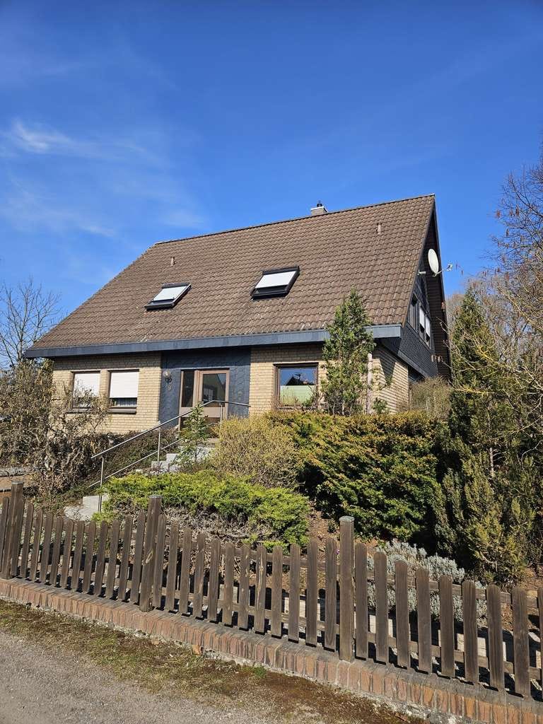Immobilie in Schwedt/Oder - Stilvoll wohnen im Grünen- modernisiertes Einfamilienhaus mit großem Grundstück & Wohlfühlgarantie - Bild 1
