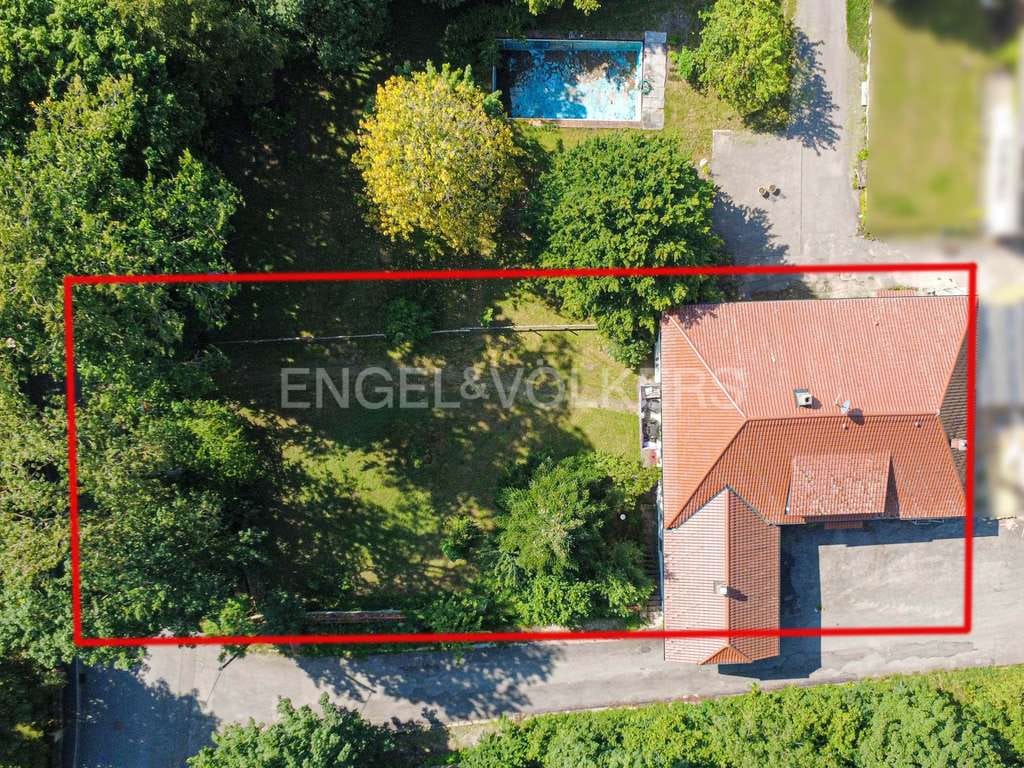 Immobilie in Steingaden - Unternehmer & Investor gesucht für ehemalige Villa mit großem Gartengrundstück im historischen Kl... - Bild 1