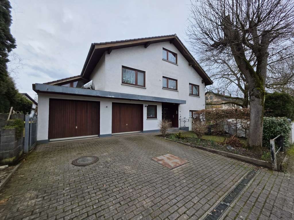 Immobilie in Iffezheim - +++ großes & charmantes 1-Familienhaus + Zwei Garagen + ruhige Lage von Iffezheim +++ - Bild 1