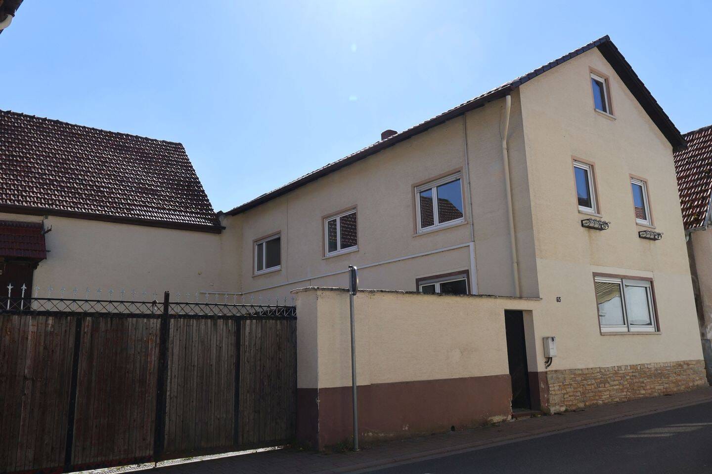 Immobilie in Freimersheim - Resthof mit großer Scheune, optional Bauland und Ackerfläche - Bild 3