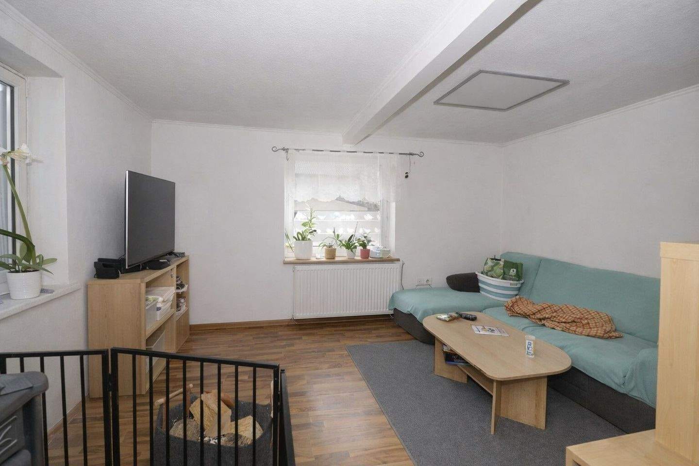Immobilie in Wachenheim an der Weinstraße - Sanierungsbedarf, EFH mit Scheune. - Bild 0
