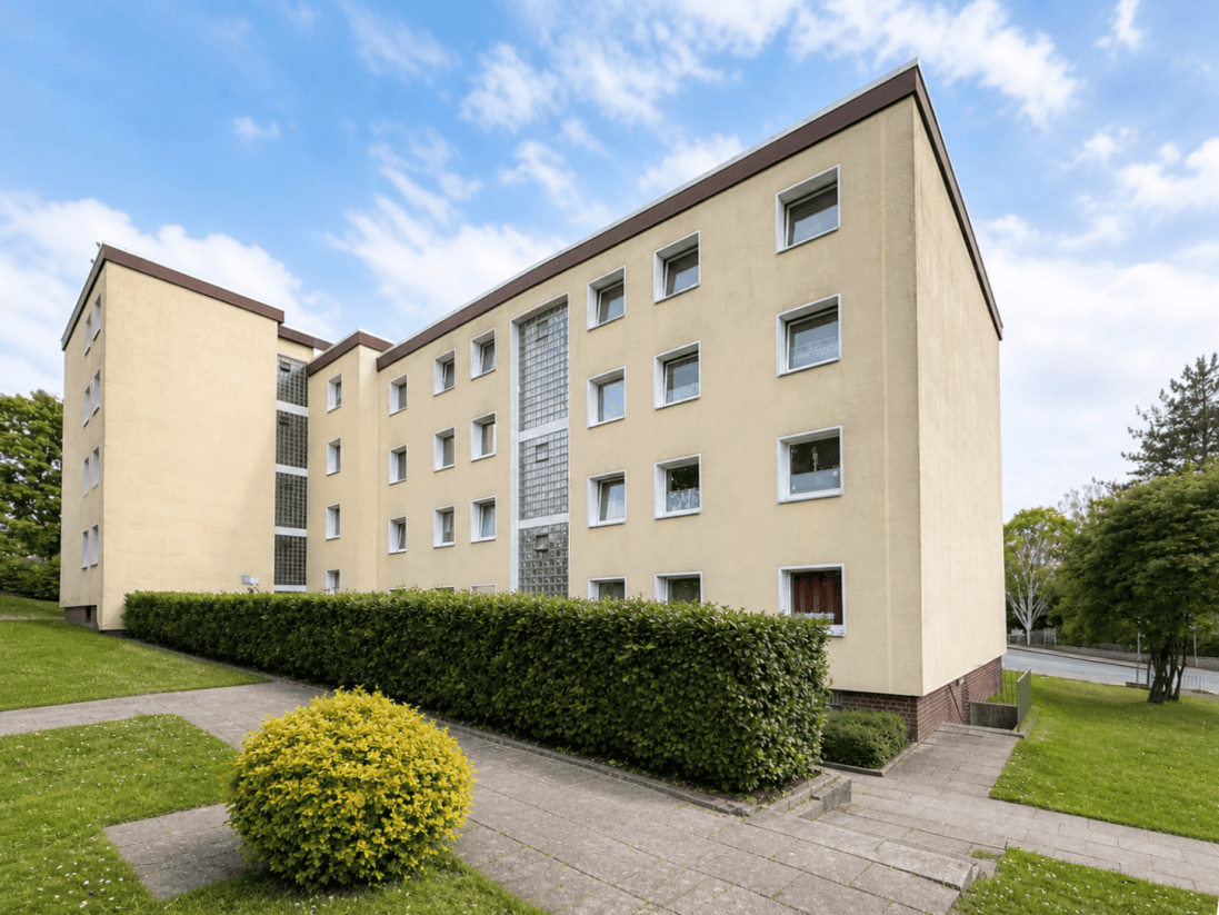 Immobilie in Obernkirchen - Lichtdurchflutete 2-Zimmer-Eigentumswohnung mit Loggia - Bild 0