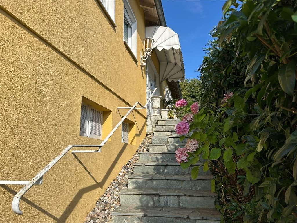 Immobilie in Nidderau - Stilvolles Einfamilienhaus im gehobenen Bungalow-Segment mit eigenständiger Einliegerwohnung - Bild 4