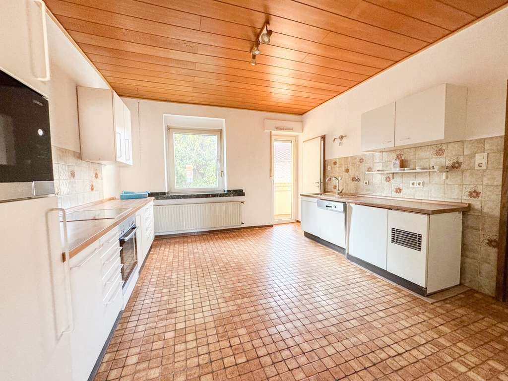 Immobilie in Paderborn - Mehrfamilienhaus im Zentrum – sofort vermieten oder flexibel weiterentwickeln! - Bild 1