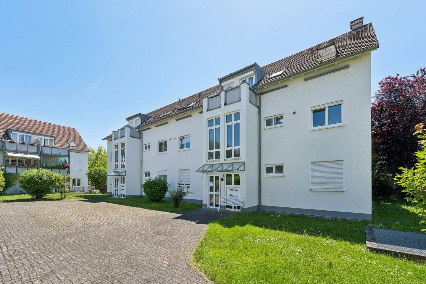 Immobilie in Binzen - WOW - Wohnung wie ein Haus: TOP Maisonette mit zwei Balkonen und zwei TG-Stellplätzen in Binzen! - Bild 1