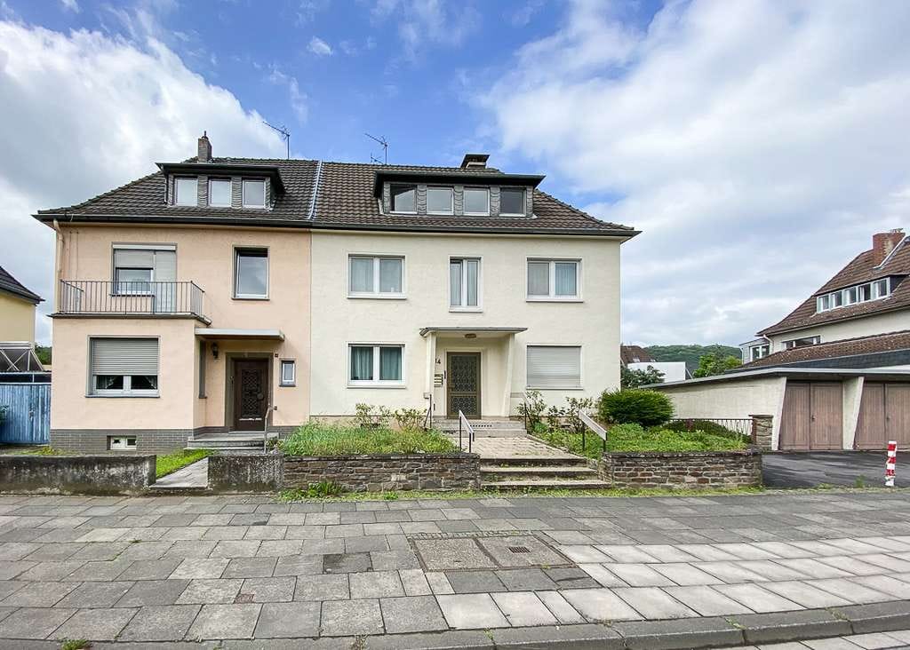 Immobilie in Bonn - Provisionsfrei - 3-Parteienhaus mit Bauplatz (Erbpacht) in Dottendorf - Bild 1