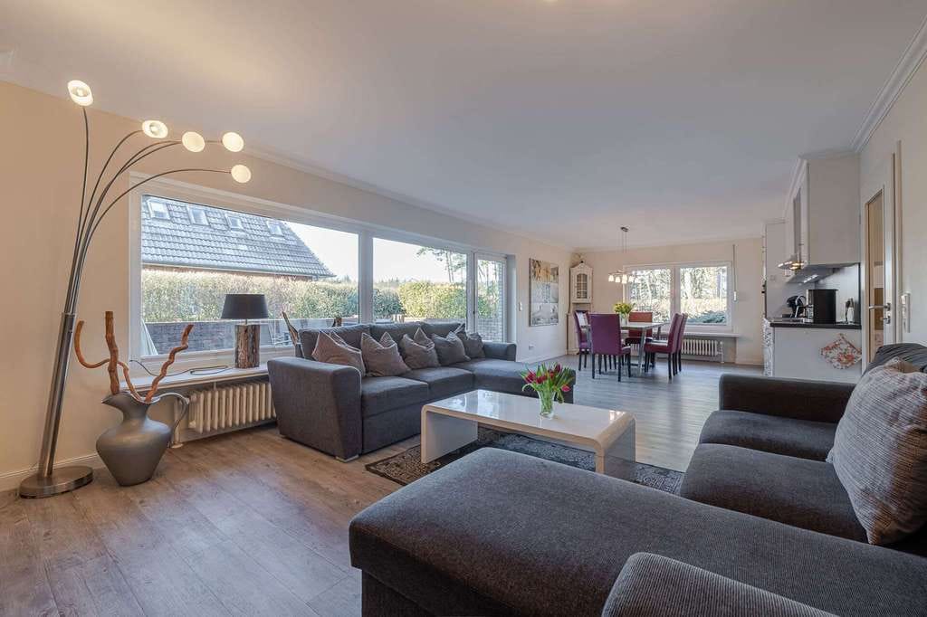 Immobilie in Sylt - Strandnahes Mehrfamilienhaus mit 6 genehmigten Ferienwohnungen - Bild 0