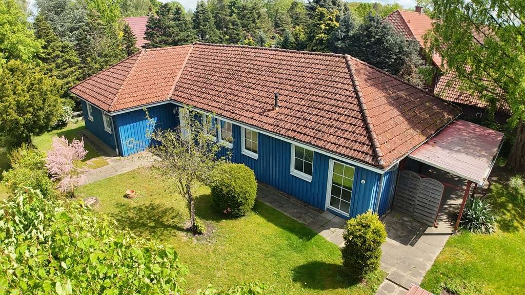 Immobilie in Müden (Aller) - Großzügiger, renovierter Bungalow in ruhiger Seitenstraße - Einliegerwohnung möglich - Bild 2
