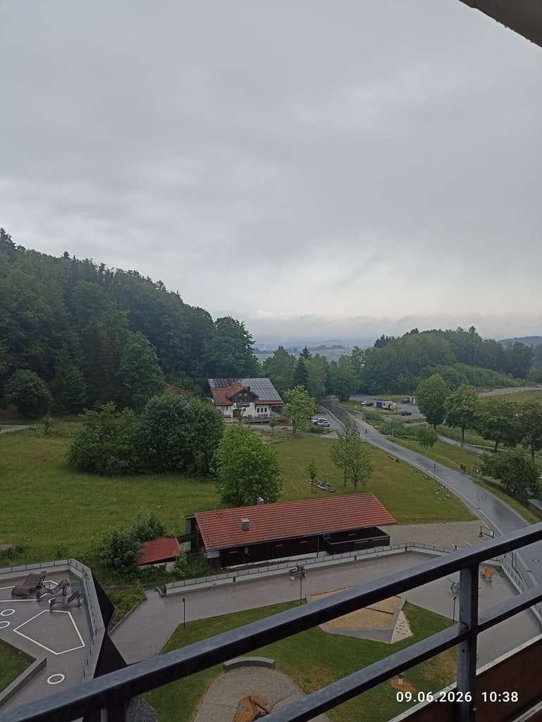 Immobilie in Freyung - Gepflegtes Ferienappartement mit Ostbalkon in Aussichtslage - Bild 0