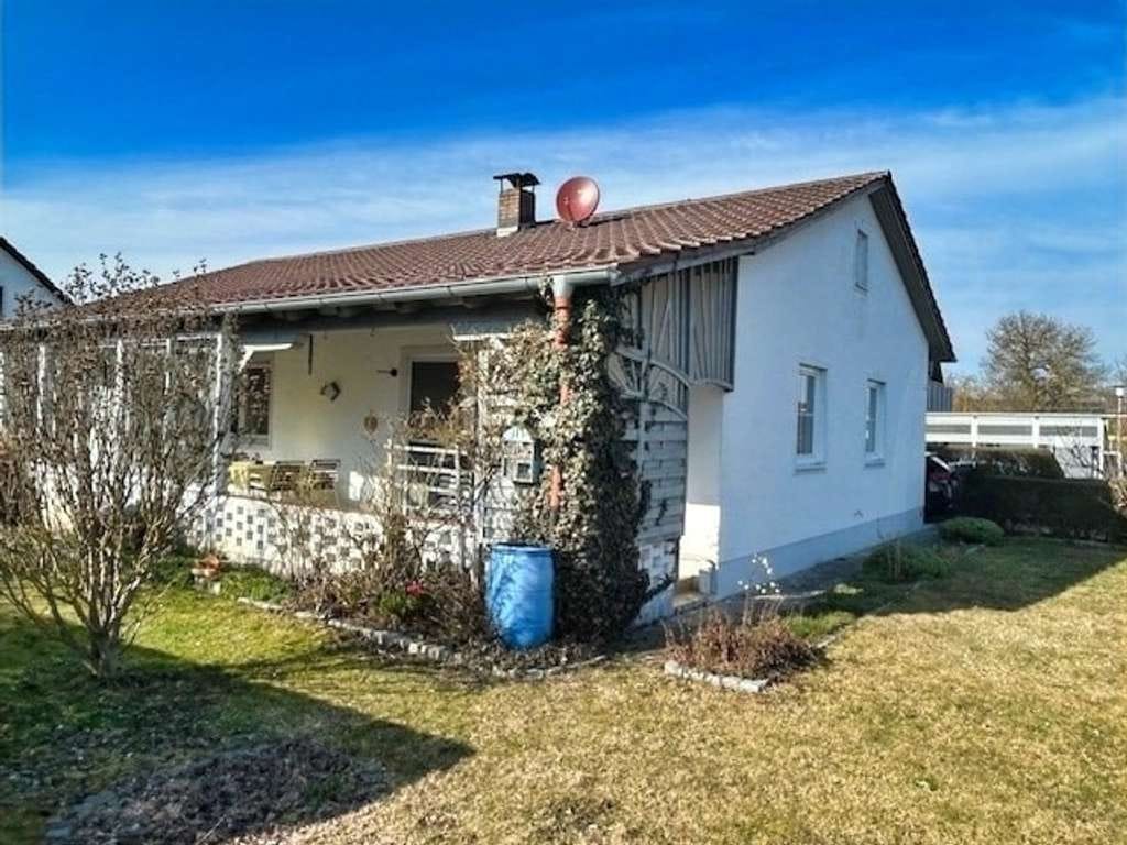 Immobilie in Buchhofen - Komfortables Zuhause mit Terrasse und Garten

 - Bild 0