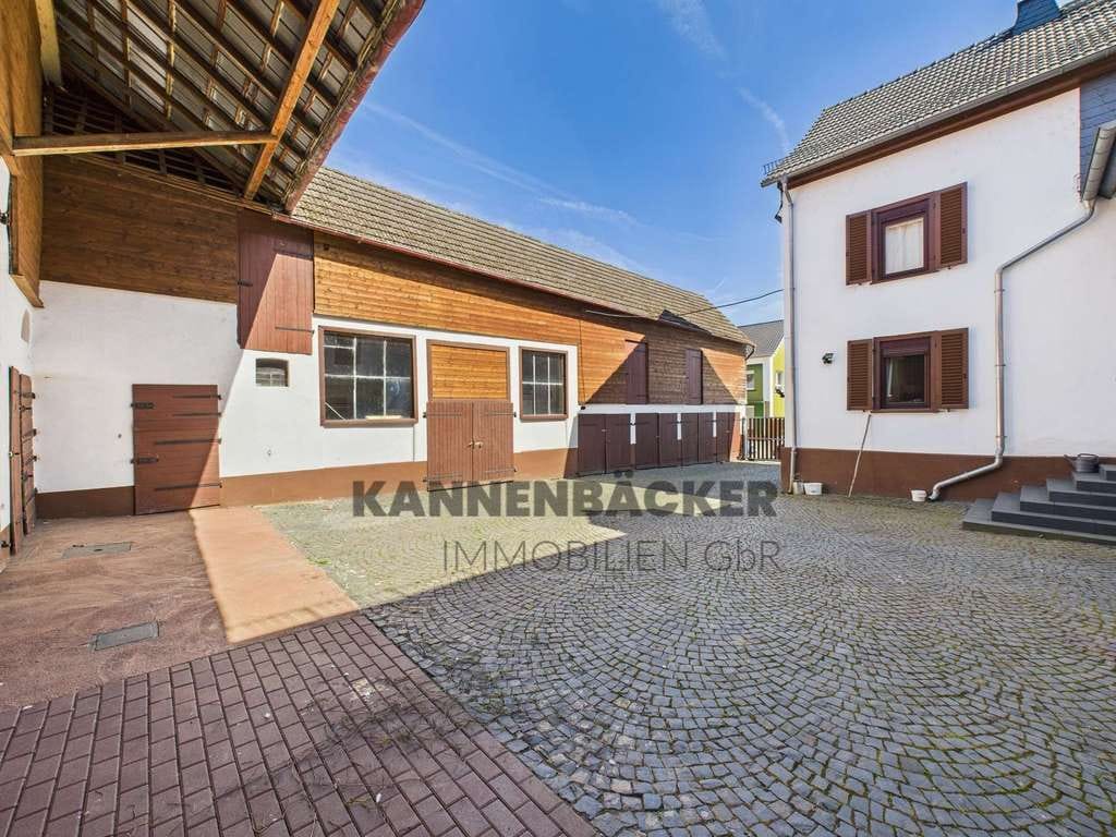 Immobilie in Aarbergen - Idylle trifft auf Komfort – charmante Hofreite in Aarbergen - Bild 2