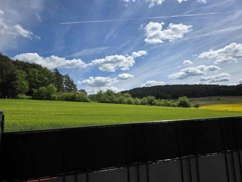 Immobilie in Nüdlingen - Herrlicher Ausblick! 2 Zimmer-Eigentumswohnung mit Terrasse und Stellplatz in Nüdlingen Riedweg 75 (ID 10385) - Bild 0