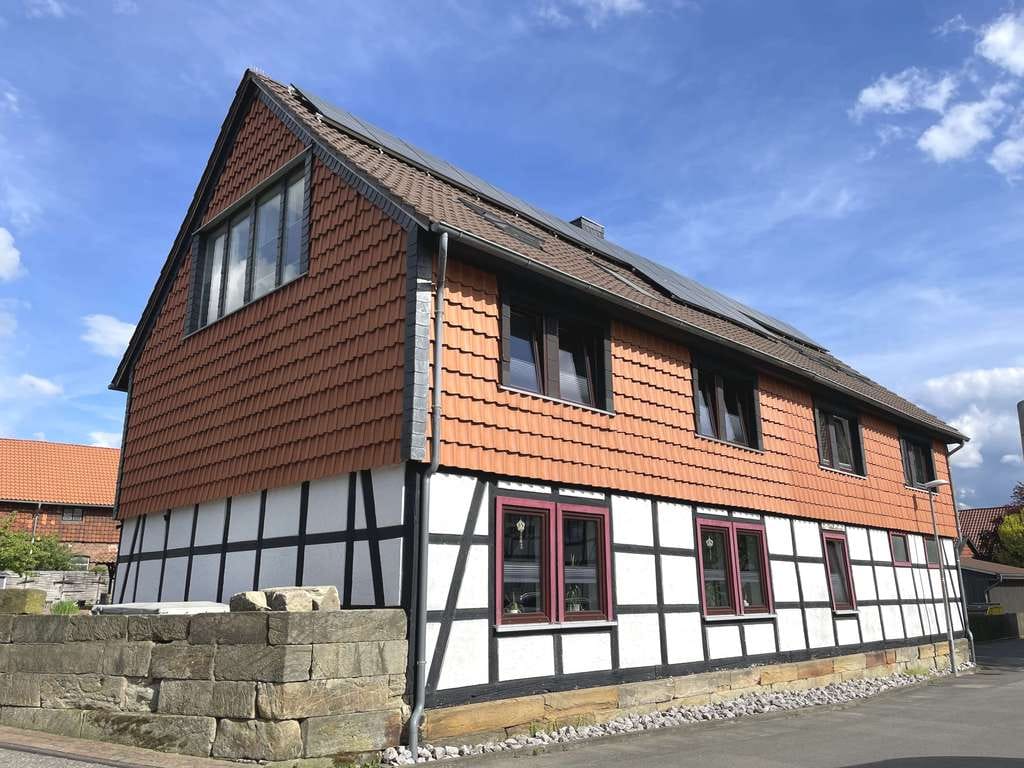 Immobilie in Liebenburg - Fachwerk-Traumhaus mit 309 m² Wohnfläche - Bild 1