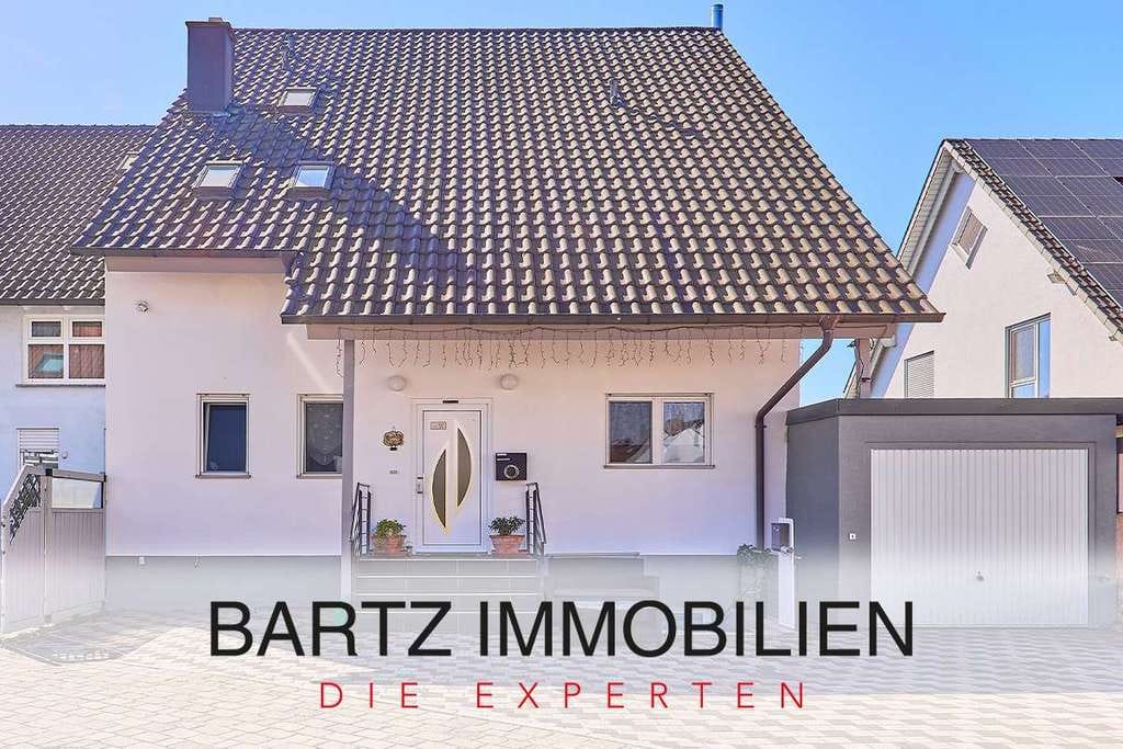Immobilie in Hanhofen - Moderne Doppelhaushälfte mit Einliegerwohnung und Wintergarten - Bild 0