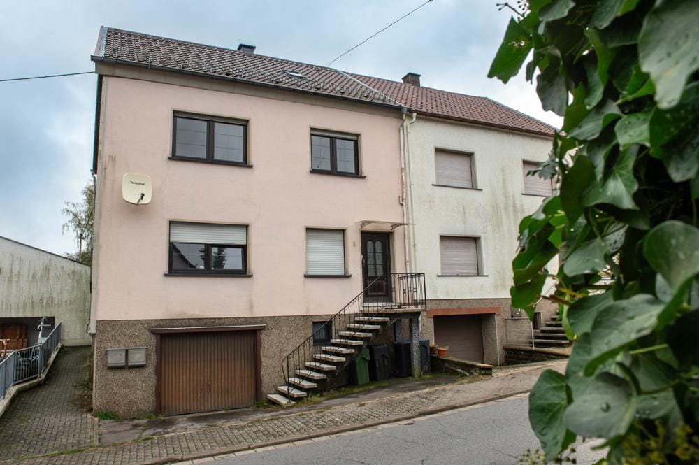 Immobilie in Eppelborn - Doppelhaushälfte als Eigenheim oder Kapitalanlage - Bild 0