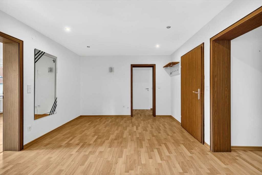 Immobilie in Südeichsfeld - AMG l Raumwunder - helle 4-Zimmer-Wohnung mit Loggia in Gessertshausen - Bild 2