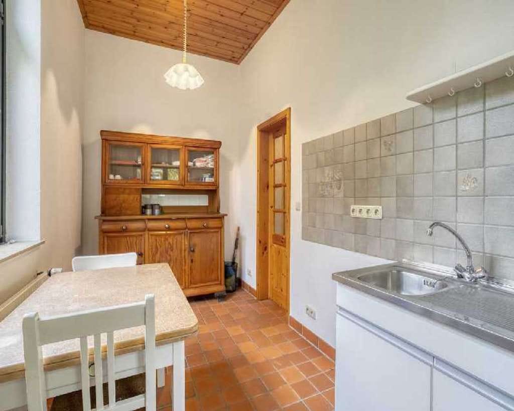 Immobilie in Essen - Essen-Kettwig/Heiligenhaus: Bezugsfreies Dreifamilienhaus mit Büro  - Bild 3