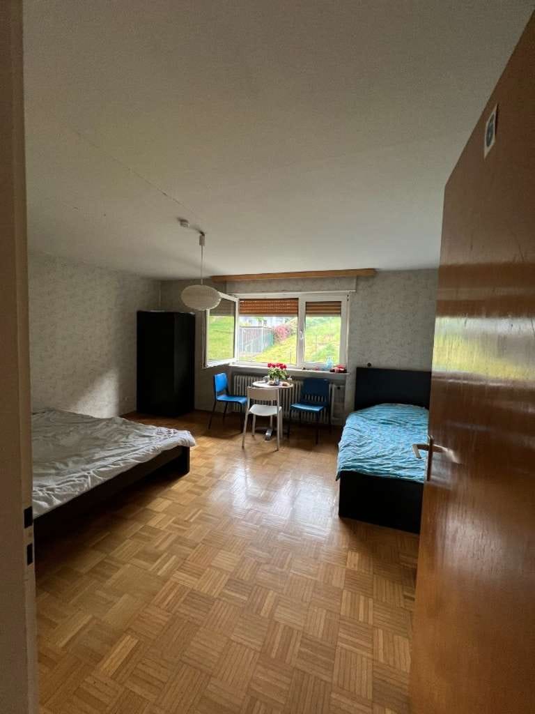 Immobilie in Otterbach - Seltene Gelegenheit in Otterbach: Freistehendes Wohnhaus aus den 40er Jahren mit Ausbaupotenzial - Bild 4