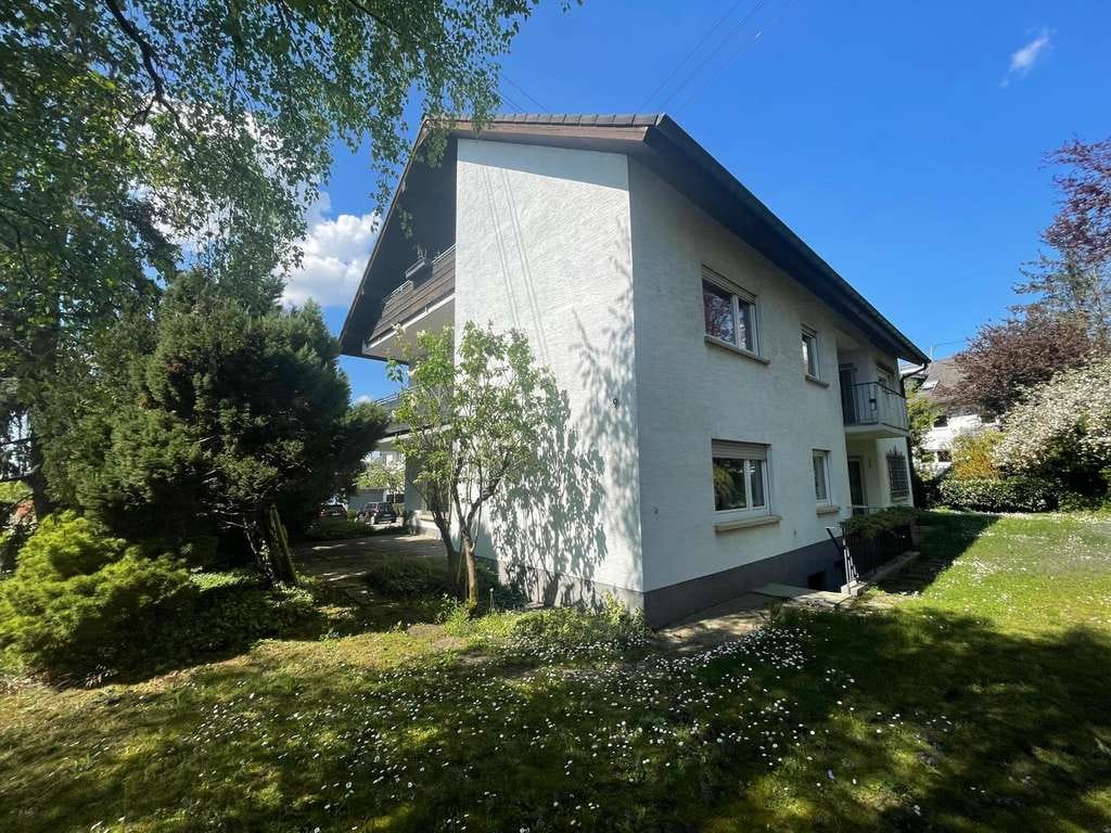 Immobilie in Dielheim - Dreifamilienhaus mit großem Gartengrundstück in begehrter Wohnlage  von Wiesloch zu verkaufen! - Bild 1