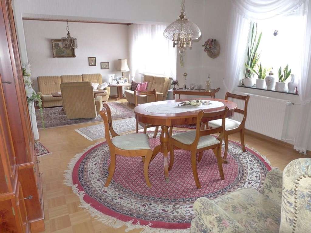 Immobilie in Aßlar - Gemütliches Wohnhaus - vielseitg nutzbar - optional mit Baugrundstück - Bild 3