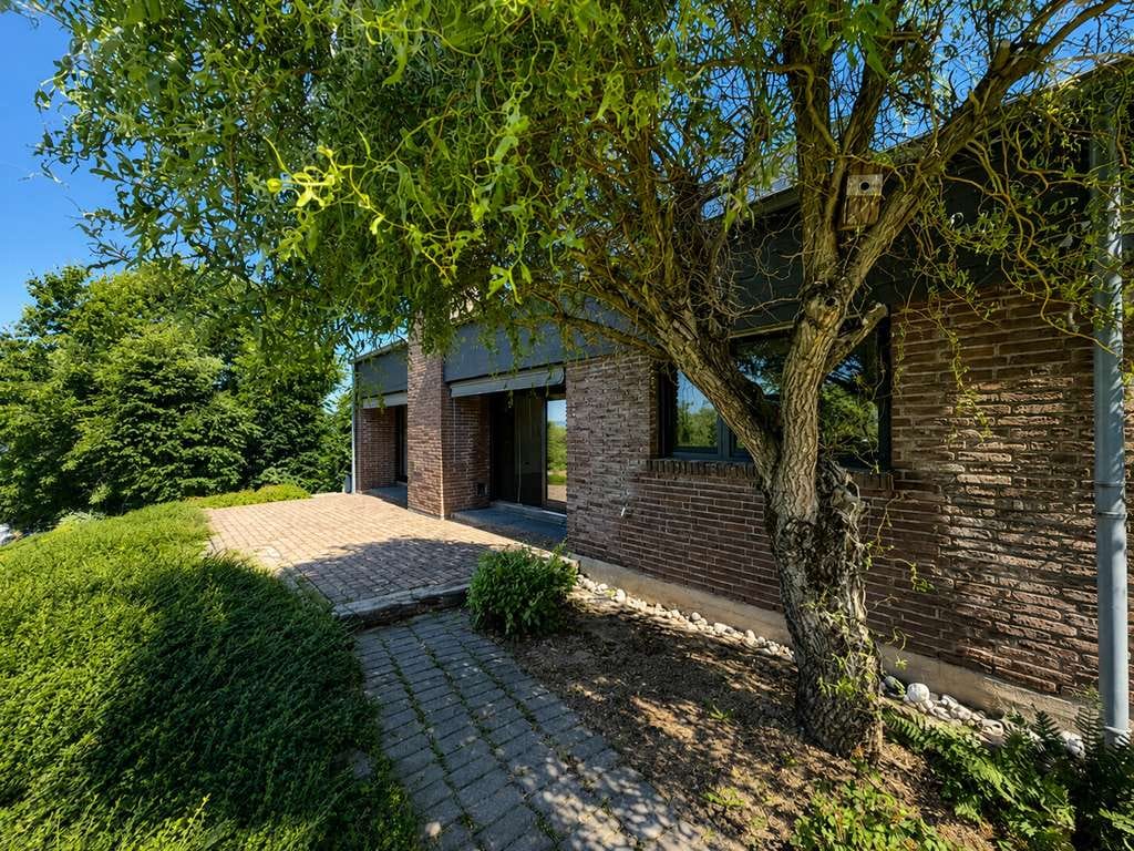Immobilie in Klausen - Klausen | ca. 210 m²  | Einfamilienhaus mit Einliegerwohnung - Bild 2