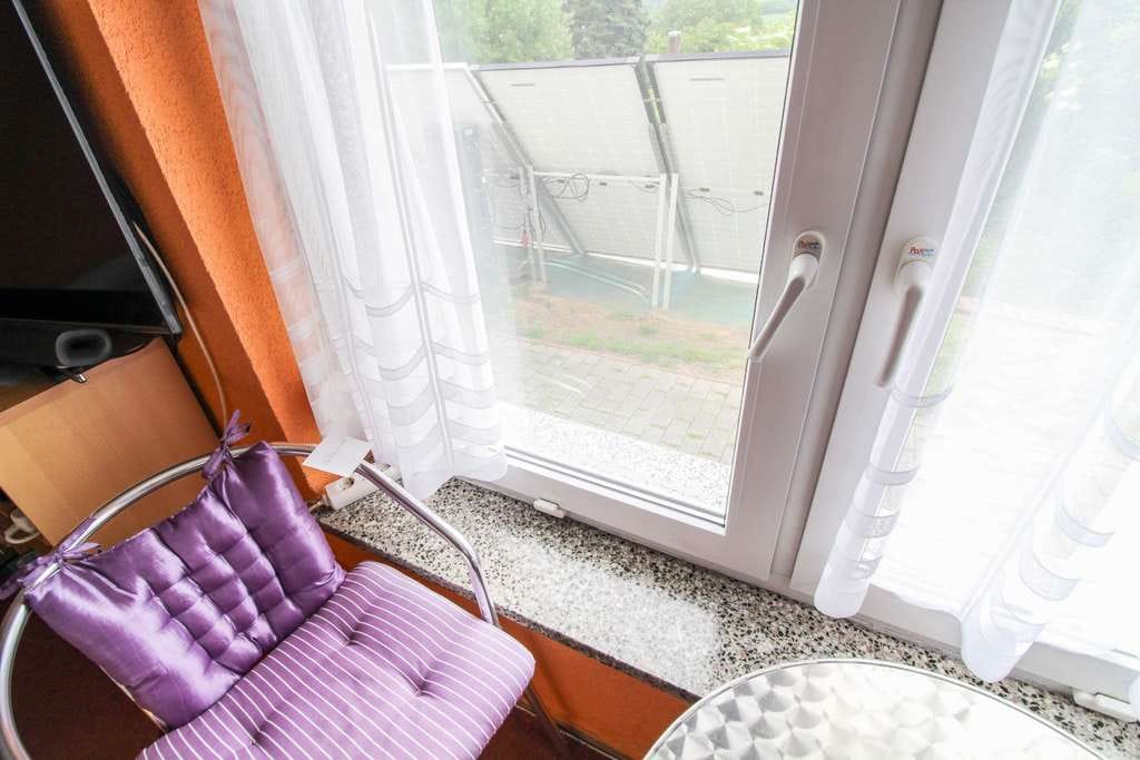 Immobilie in Wechselburg - 1 Haus + 2 Wohnungen + ruhige Lage + gepflegter Zustand - Bild 3