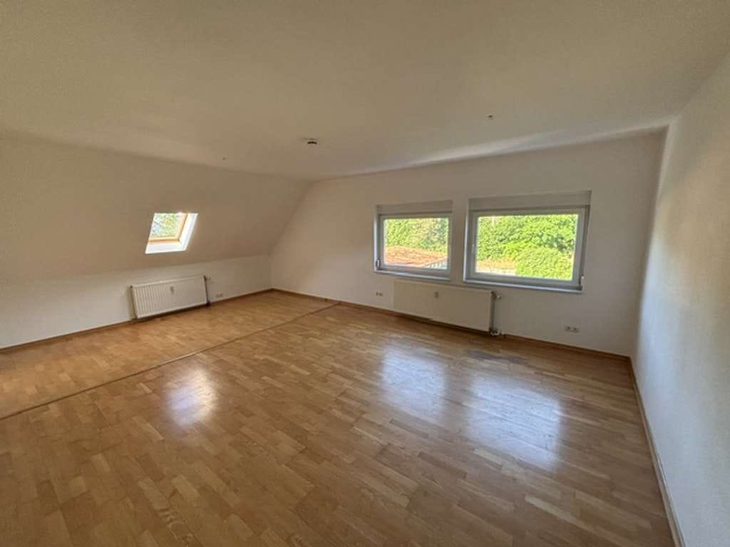 Immobilie in Hünstetten - Provisionsfrei-Moderne 3-Zimmer-Maisonettewohnung mit Terrasse und Einzelgarage! - Bild 1