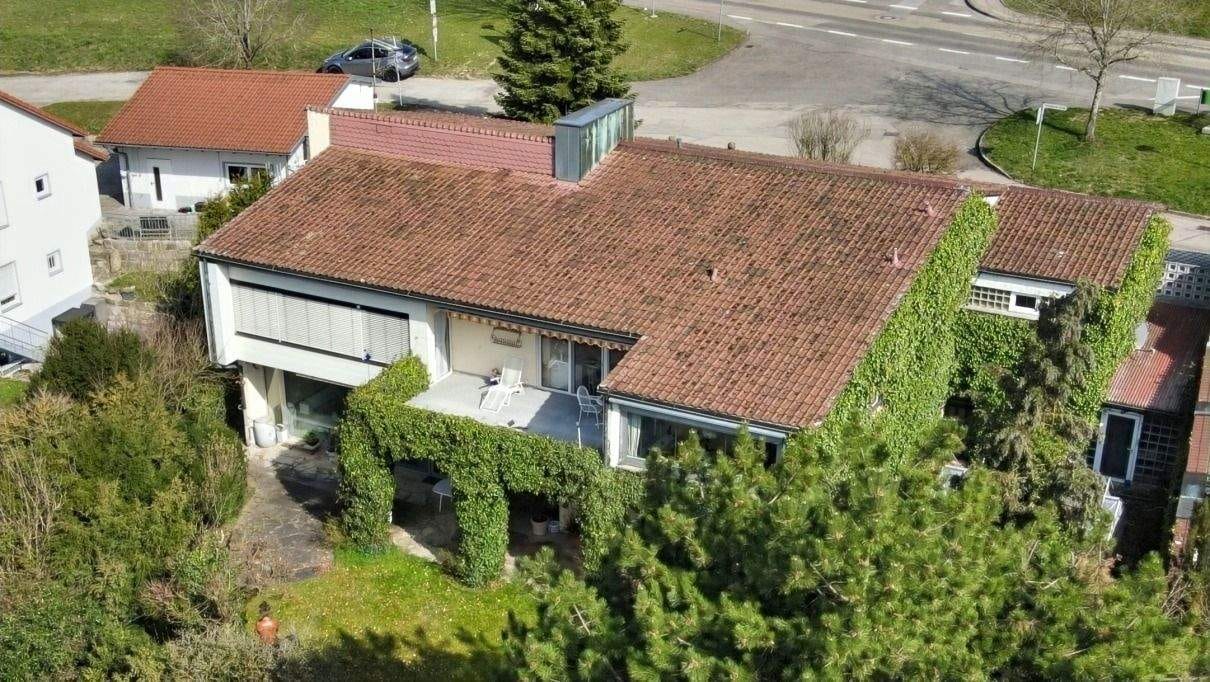 Immobilie in Langenburg - Das Haus der Extraklasse in Langenburg - zeitlose Architektur in Bestlage - Bild 2