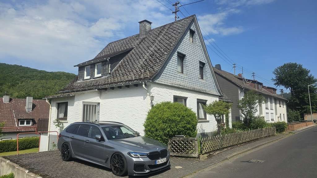 Immobilie in Daaden - Familienhaus mit Charme und vielseitigen Möglichkeiten! - Bild 0