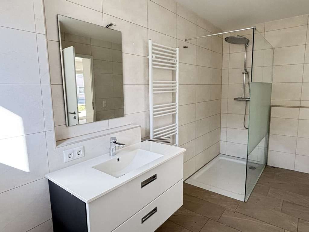 Immobilie in Kößlarn - Viel Licht & ein großzügiger Schnitt: 3-Zimmer-Wohnung mit Gartenanteil - Bild 3