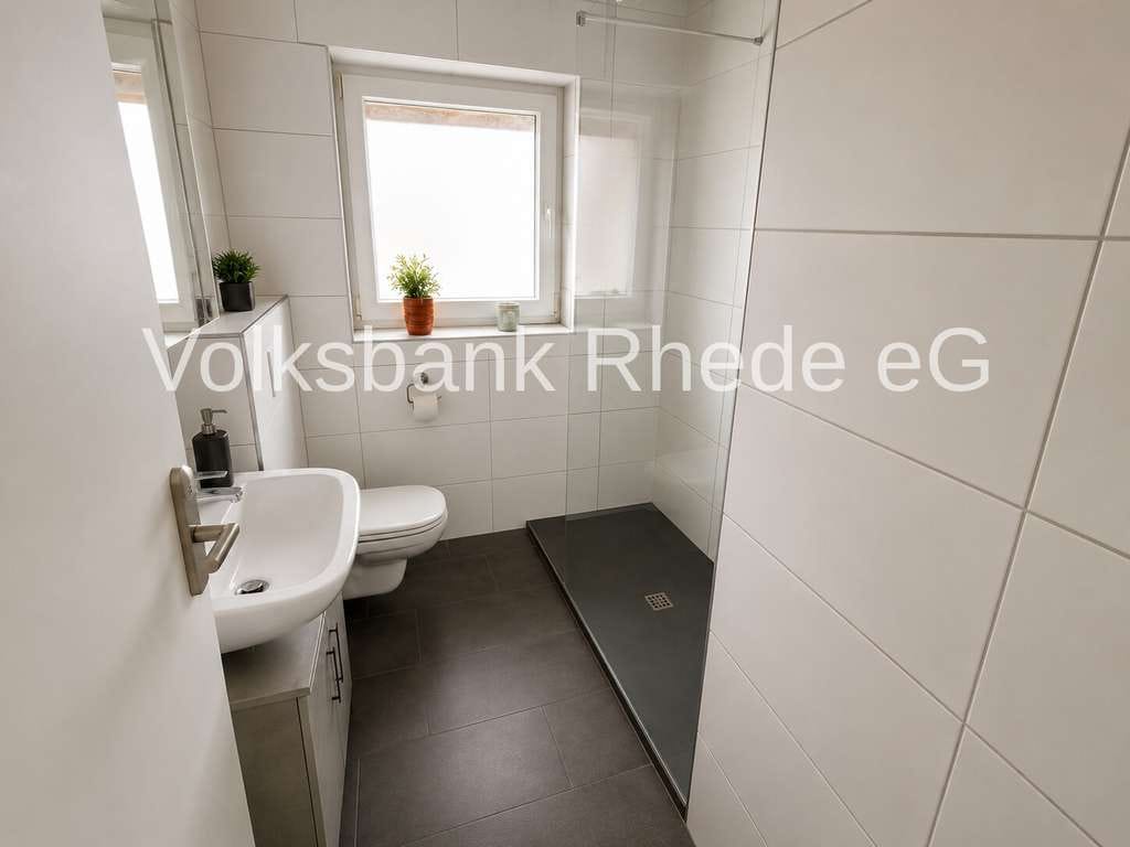 Immobilie in Rhede - Starke Kapitalanlage in Rhede: Modernisiertes
5-Familienhaus mit 4 Garagen - Bild 4