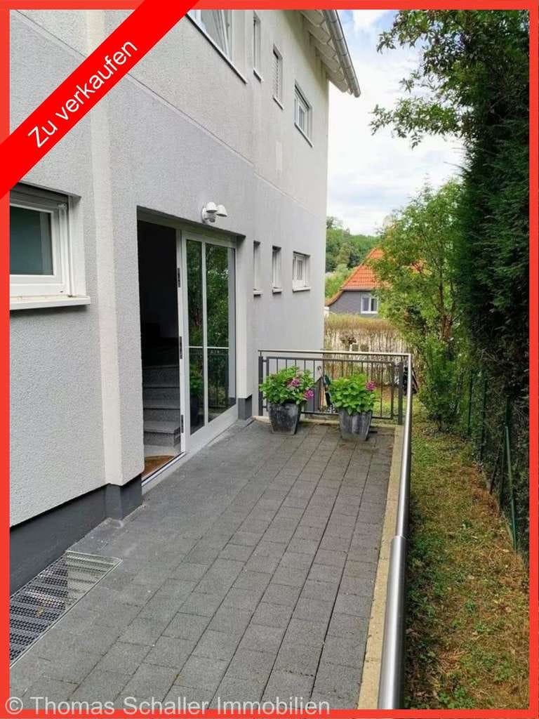 Immobilie in Mühltal - Charmante und helle Souterrainwohnung mit eigener Terrasse in Nieder-Ramstadt! - Bild 0