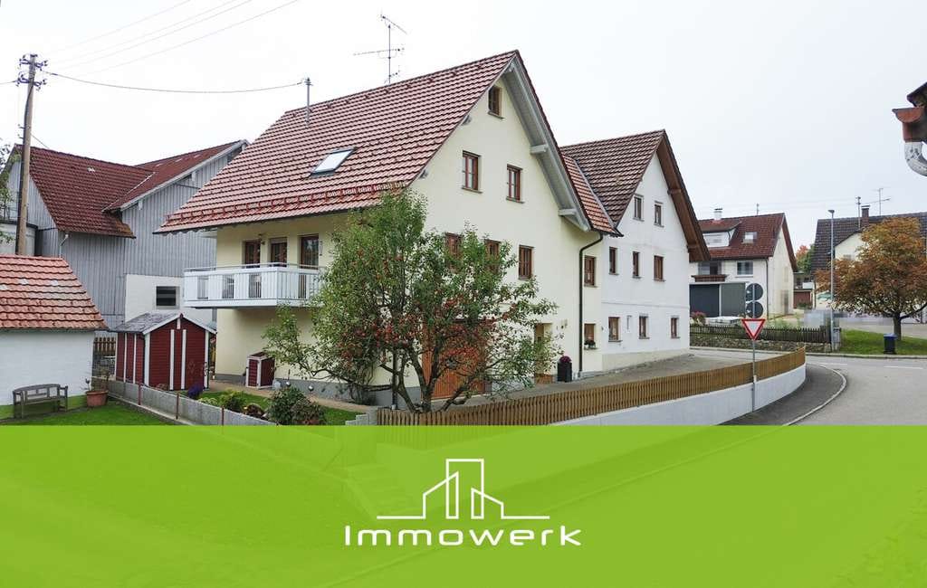 Immobilie in Bad Wurzach - Zwei Wohneinheiten mit vielfältigen Nutzungsmöglichkeiten in Hauerz - Bad Wurzach! - Bild 0