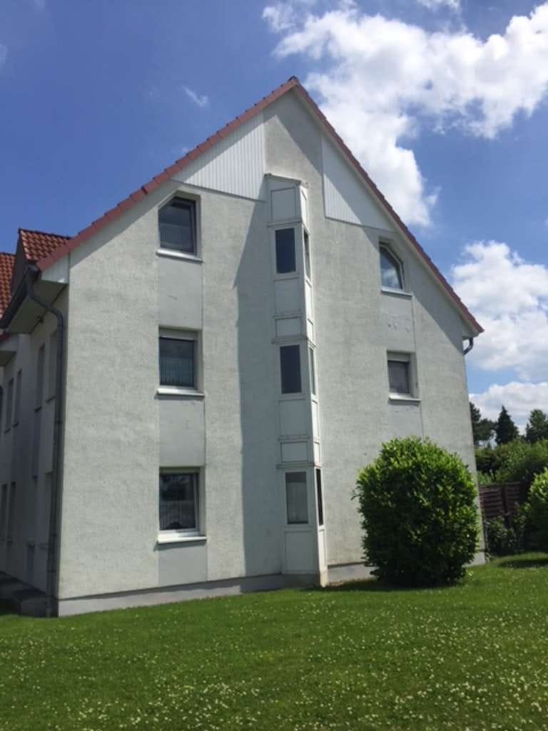 Immobilie in Rinteln - 2-Zimmer-ETW im DG mit Balkon und Tiefgaragenstellplatz - Bild 1